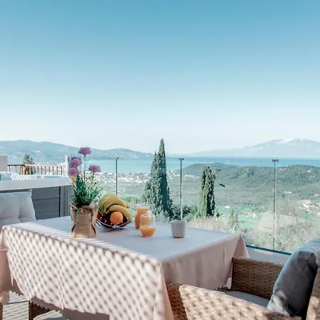 Apartman Magic View Áno Yerakaríon